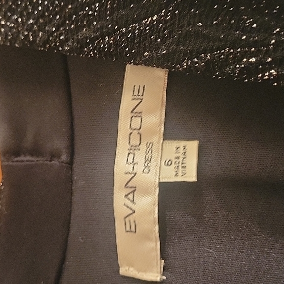 Dresd - Picture 4 of 4